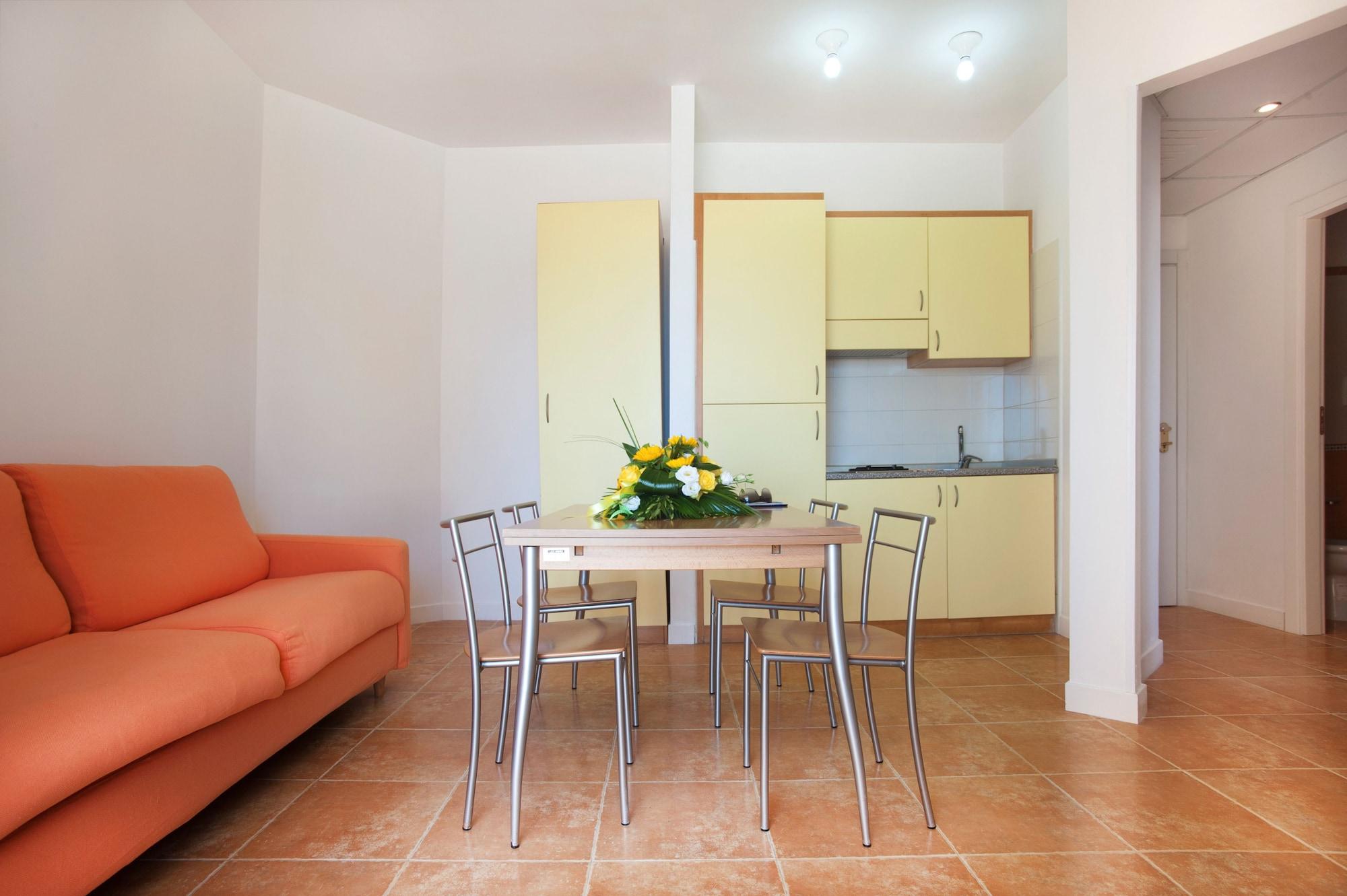 Oasi D'Oriente Aparthotel Санта Чезареа Терме Екстериор снимка