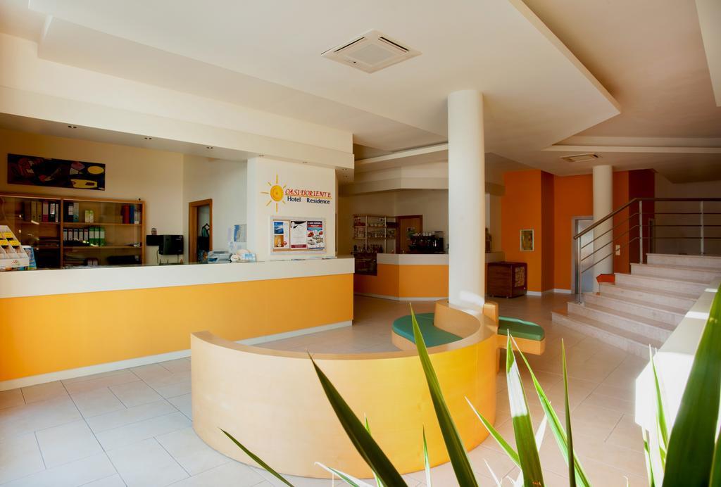 Oasi D'Oriente Aparthotel Санта Чезареа Терме Екстериор снимка