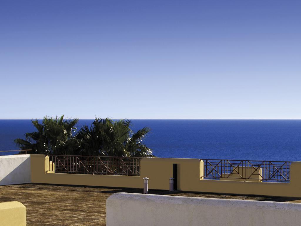 Oasi D'Oriente Aparthotel Санта Чезареа Терме Екстериор снимка